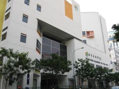 新加坡高中留學(xué)申請(qǐng)條件匯總，一年學(xué)費(fèi)是多少？
