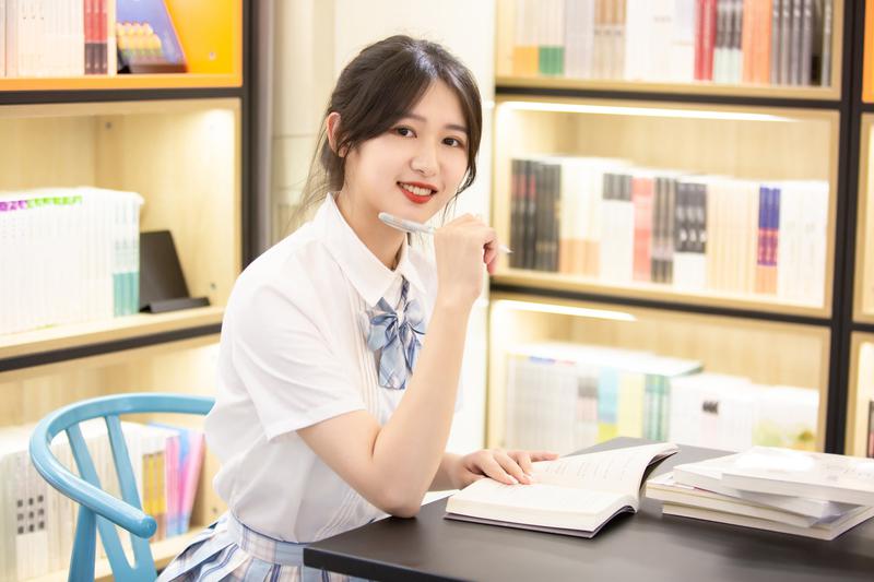白金漢大學(xué)的金融學(xué)專業(yè)怎么樣？