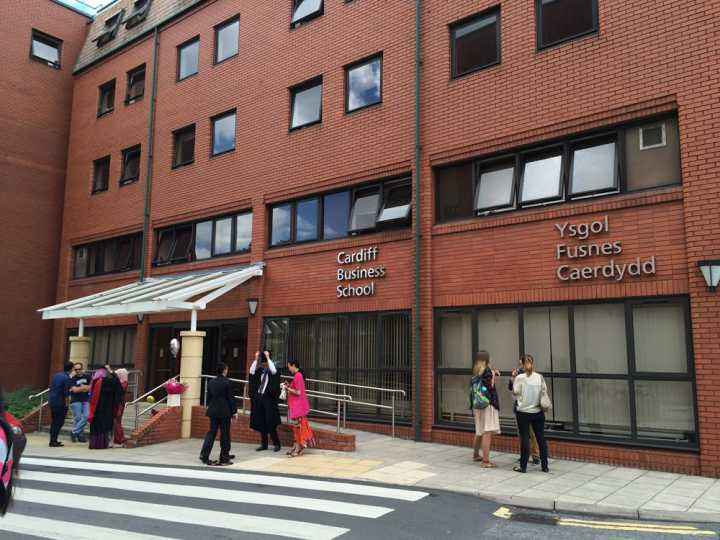 2022年英國卡迪夫大學商學院世界排名多少呢？