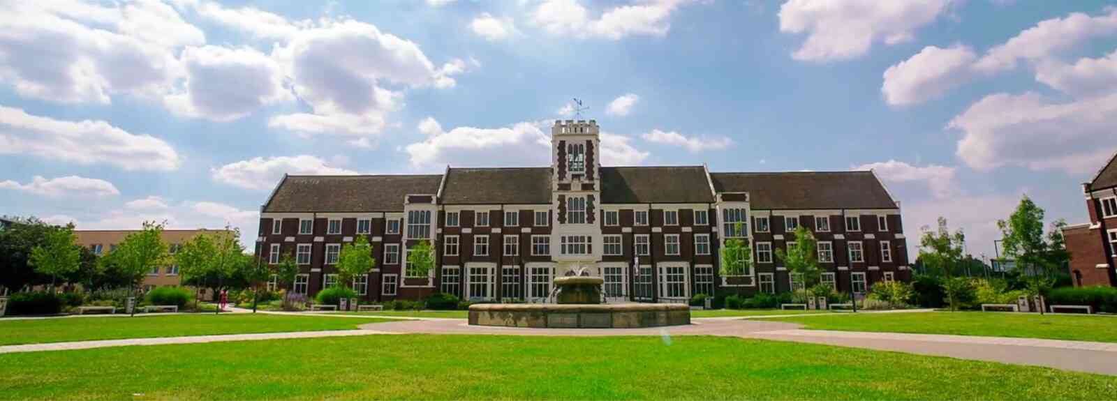 英國的金斯頓大學和拉夫堡大學哪個好？