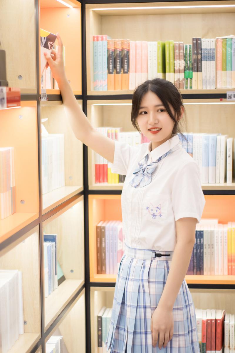 諾丁漢大學(xué)跟南安普頓大學(xué)誰強(qiáng)？