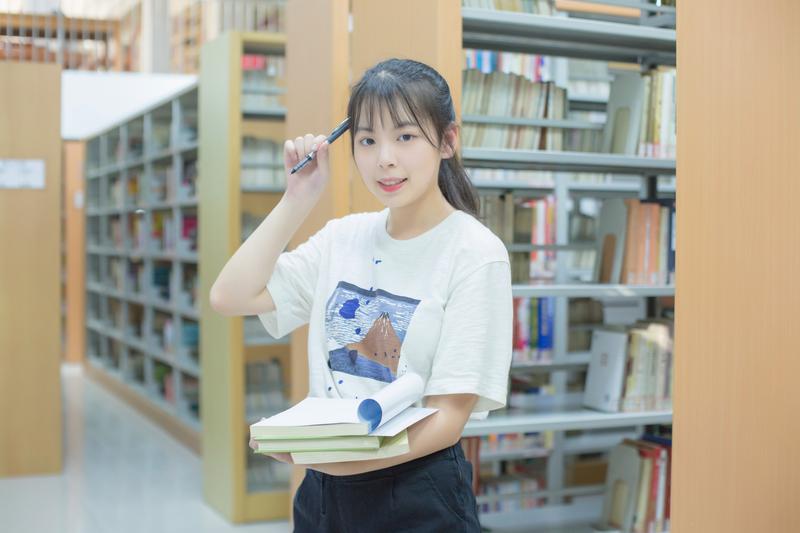 美國(guó)弗吉尼亞聯(lián)邦大學(xué)2022年的qs排名是多少名？