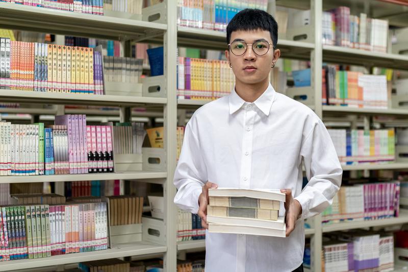 愛(ài)丁堡大學(xué)與伯明翰大學(xué)哪個(gè)強(qiáng)？