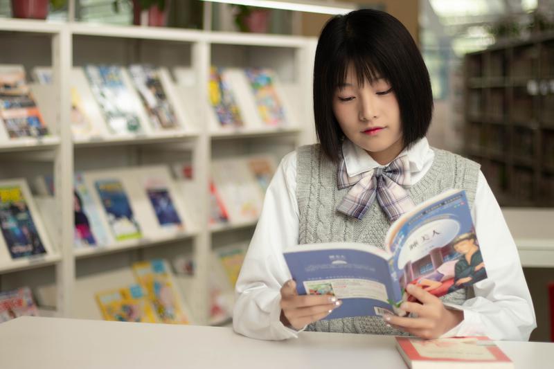 謝菲爾德大學(xué)PK伯明翰大學(xué)哪個(gè)值得上？