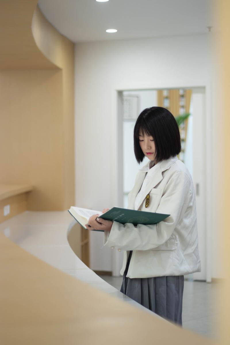 德國(guó)亞琛工業(yè)大學(xué)在2022年qs世界排名多少位？