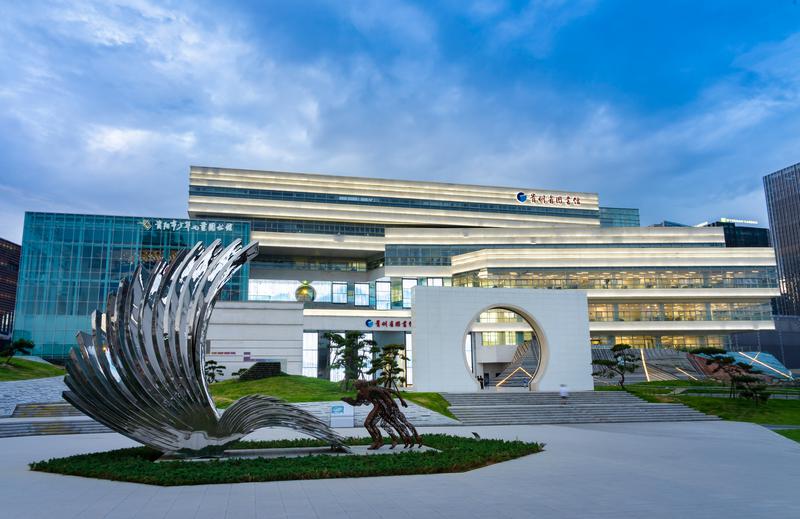 南安普頓大學與伯明翰大學哪個好？