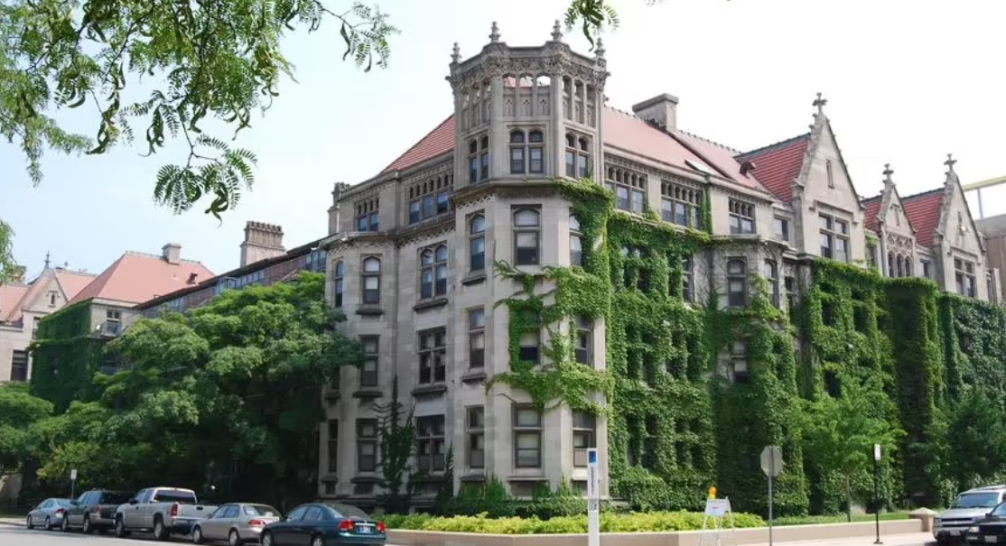 芝加哥大學(xué)商學(xué)院學(xué)費一年要多少錢？