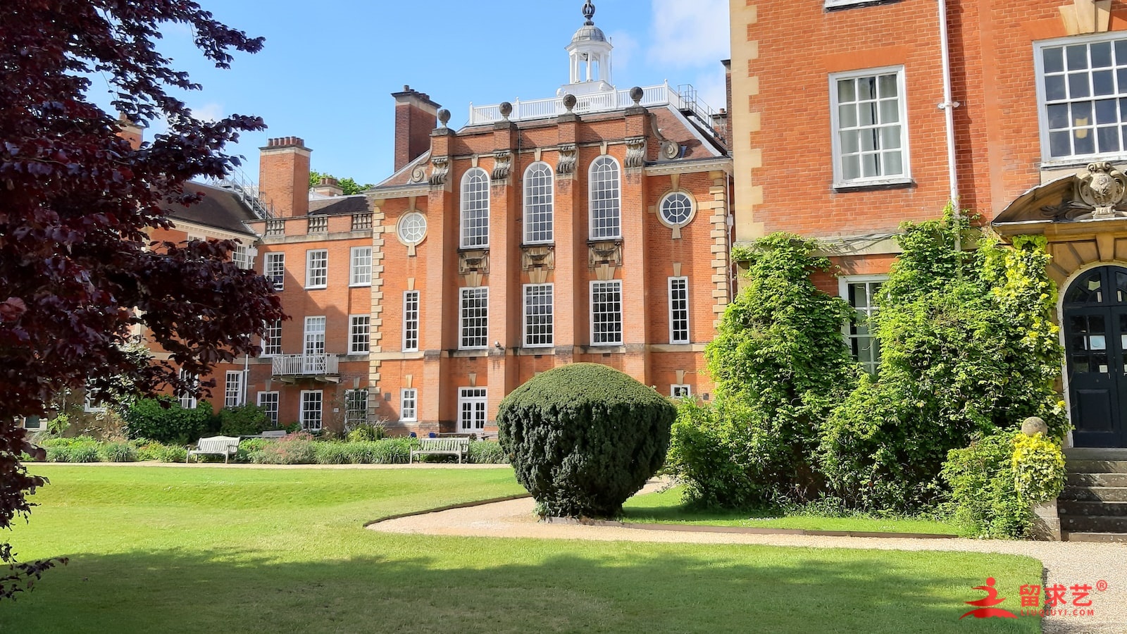 英國(guó)本科70分以上可以拿到一等學(xué)位,但其實(shí)考得多難?- 英國(guó)本科學(xué)位