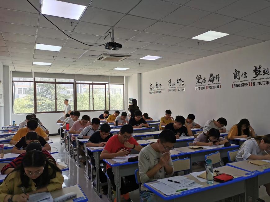 貴陽市研究生考試培訓(xùn)集訓(xùn)班十大排名