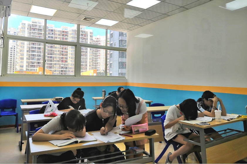中小學(xué)高中輔導(dǎo)班