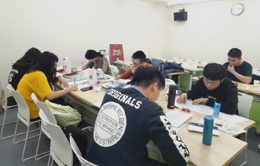 重慶新東方國內(nèi)雅思班一覽